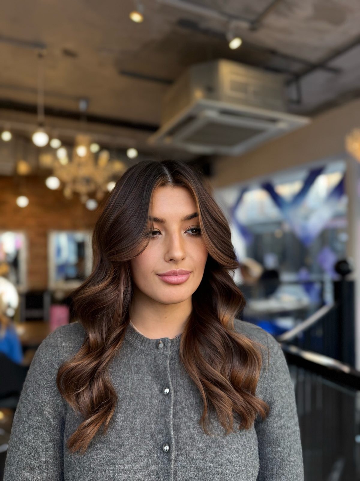 Curtain Bangs, Caramel Dimension